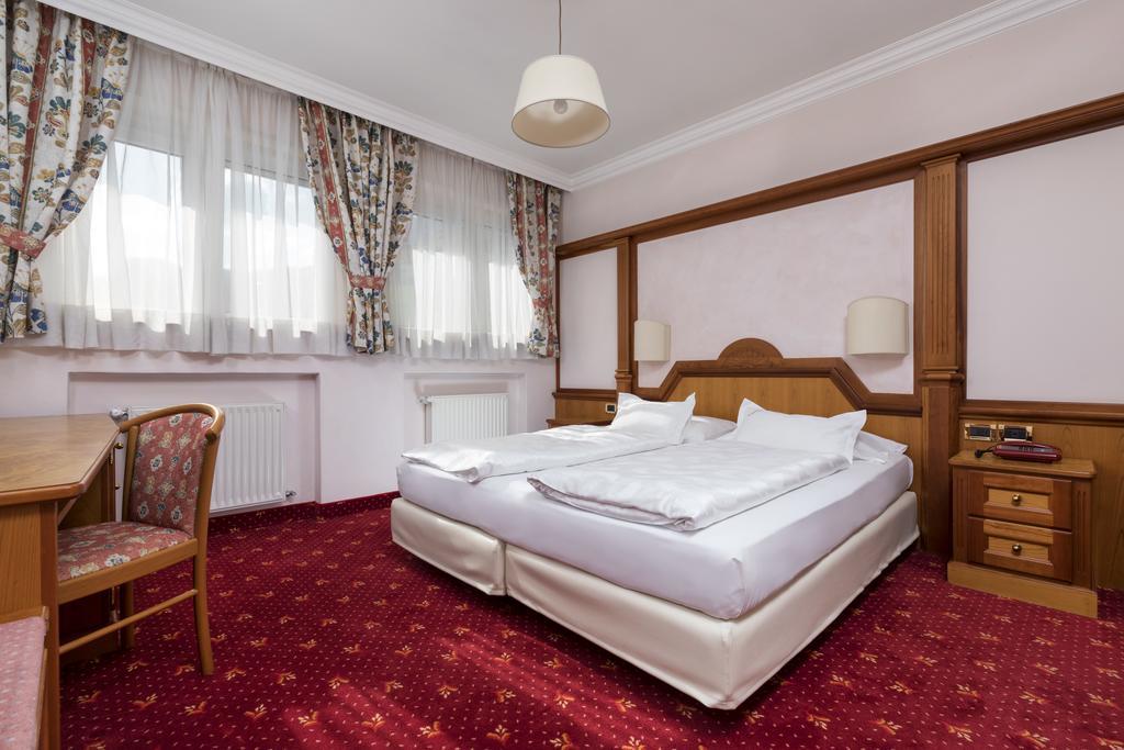 Sporthotel أرابّا المظهر الخارجي الصورة